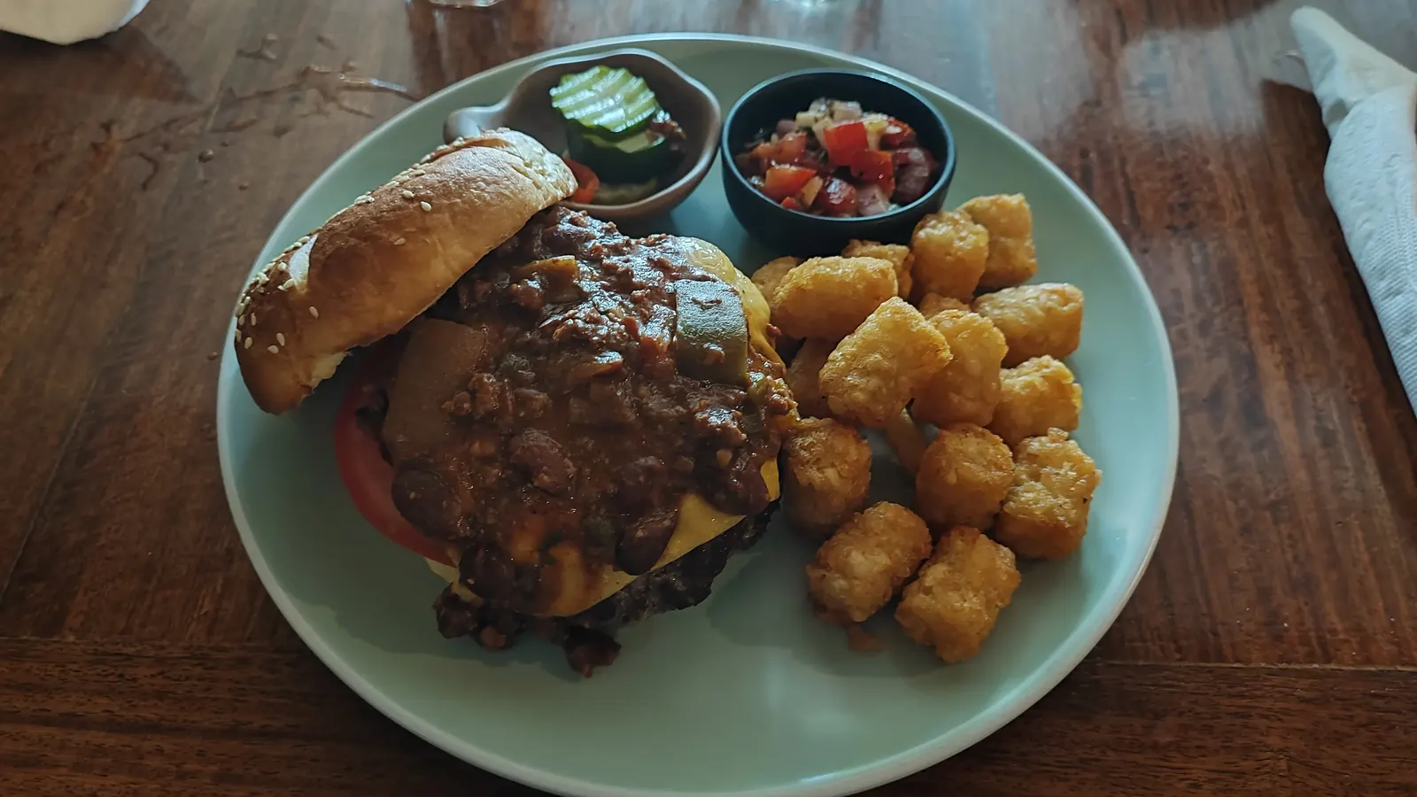 The Dukes restaurant Chiang Mai chili burger with tater tots
